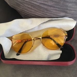 Hilton Park Lane 103 sunglasses